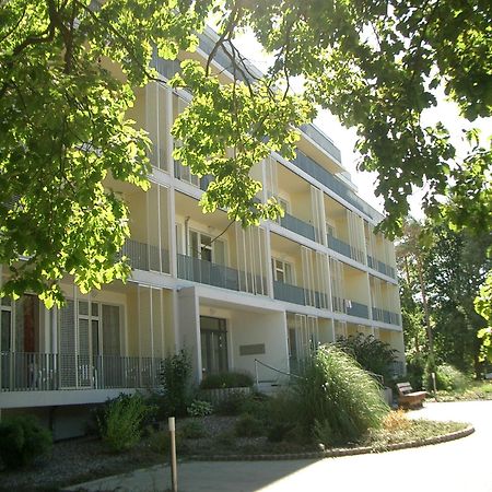 Modernes Appartment, 3 Gehminuten Zum Strand, Pool+Sauna Zempin Esterno foto