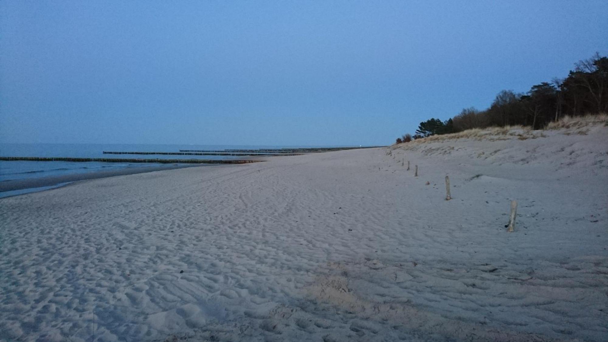 Modernes Appartment, 3 Gehminuten Zum Strand, Pool+Sauna Zempin Esterno foto